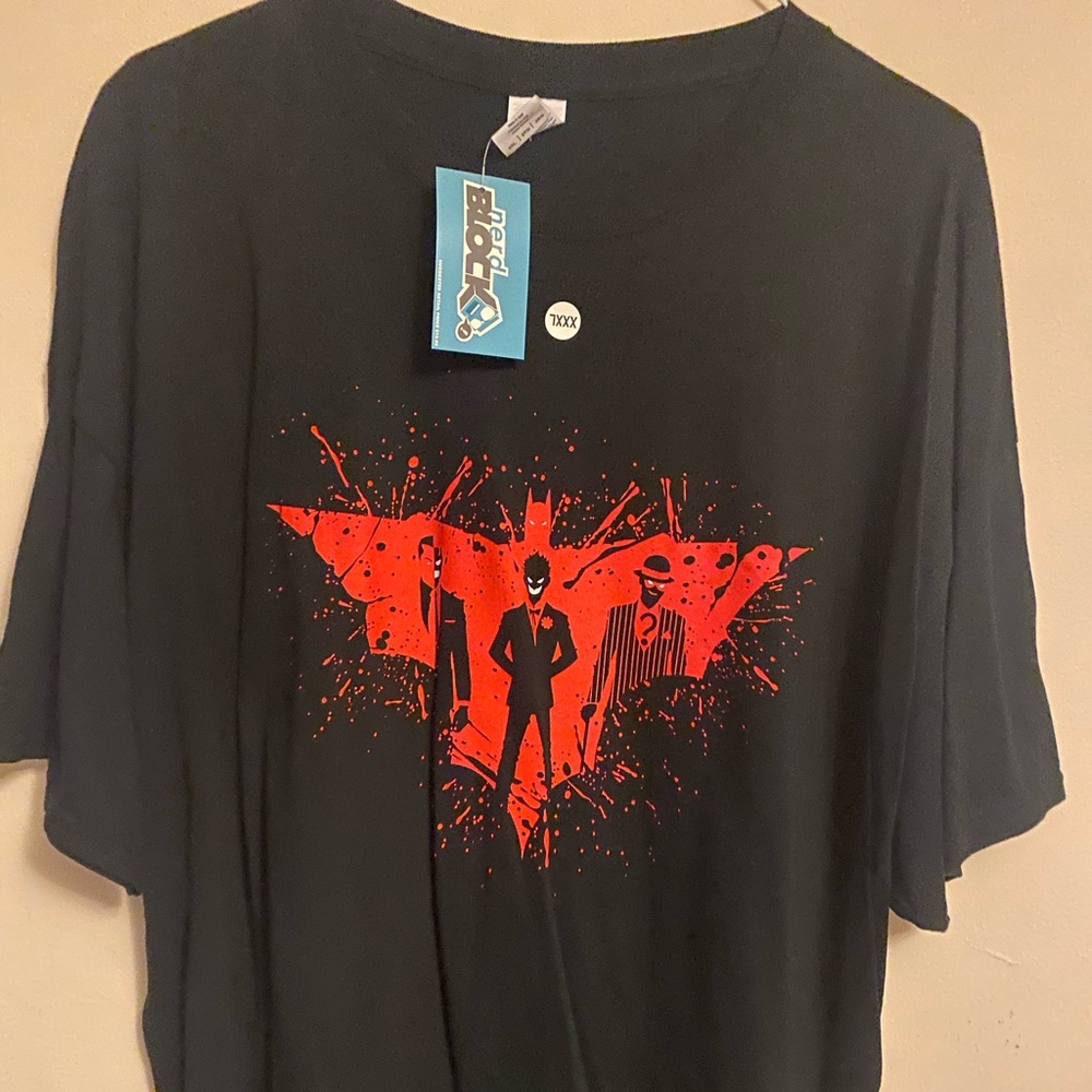 Batman/villains t shirt
